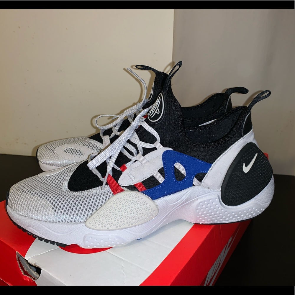 Men’s Nike huarache EDGE sneakers